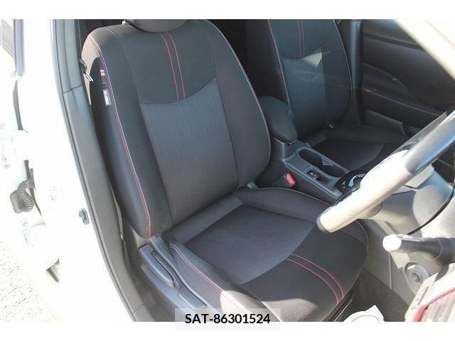 Nissan LEAF 2018-09 372594-12