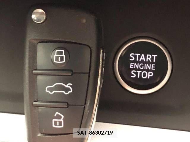 Audi Q3 2023-02 332593-5
