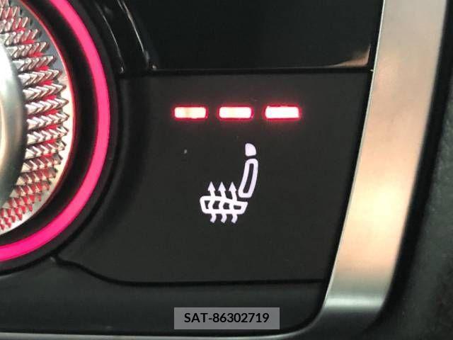 Audi Q3 2023-02 332593-4