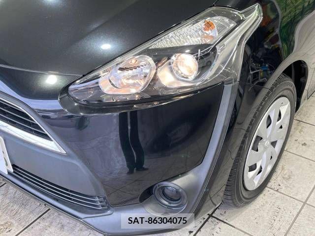 Toyota SIENTA 2017-02 217758-13