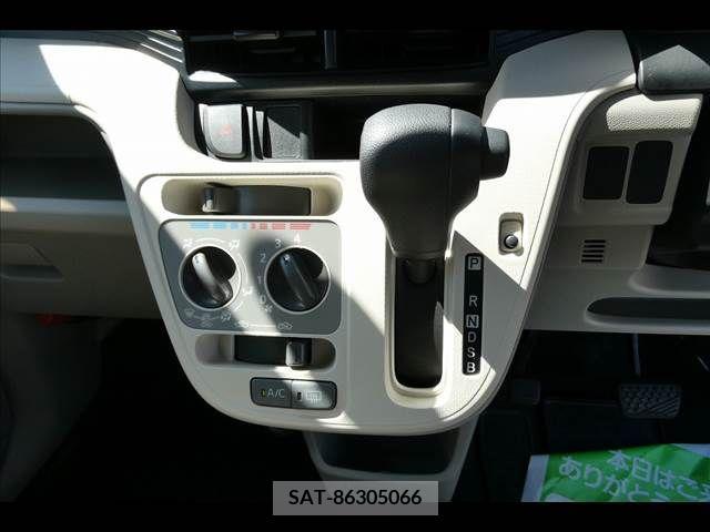 Daihatsu MOVE 2019-06 327776-7