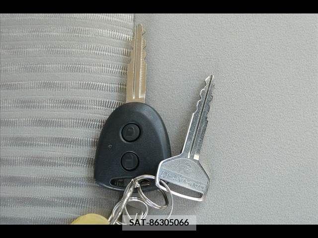Daihatsu MOVE 2019-06 327776-4
