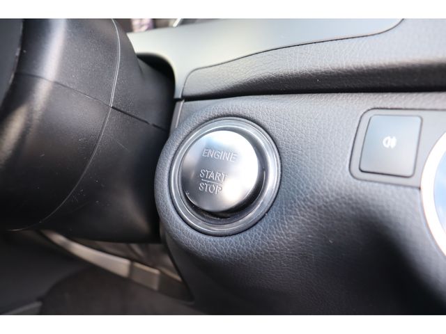 Mercedes Benz C-CLASS 2014-01 28138-13