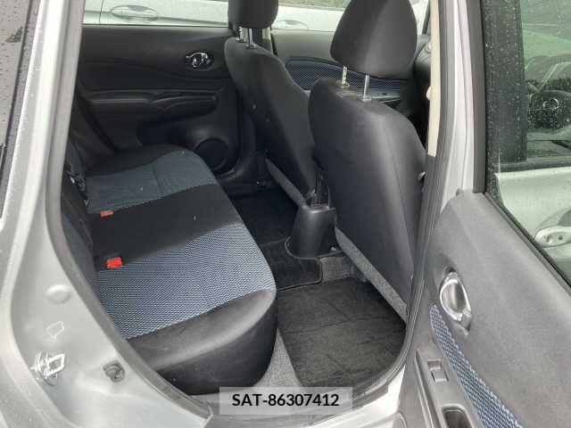 Nissan NOTE 2015-04 279979-5