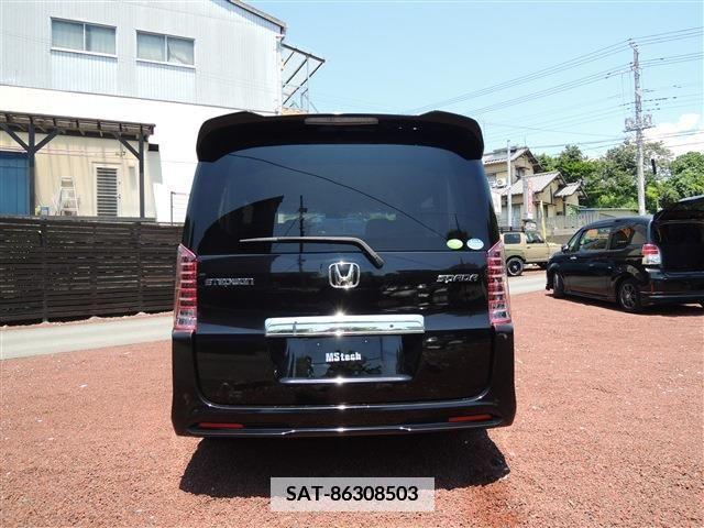 Honda e 2010-09 348094-12