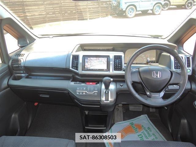 Honda e 2010-09 348094-21