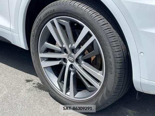 Audi Q5 2019-03 317966-4