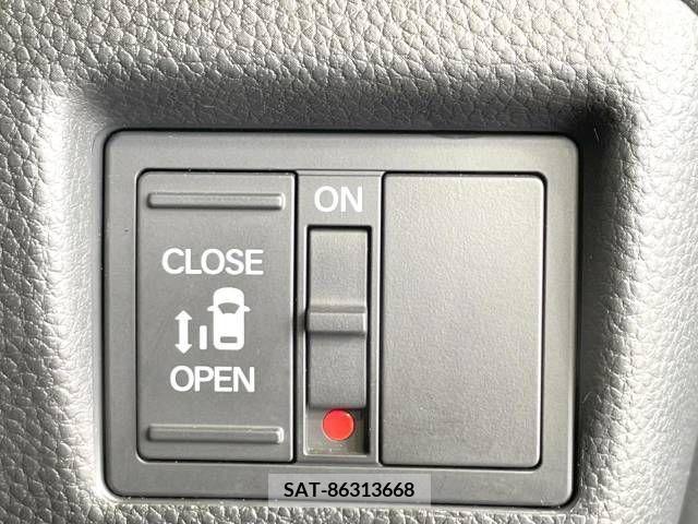 Honda N BOX CUSTOM 2019-12 345329-6