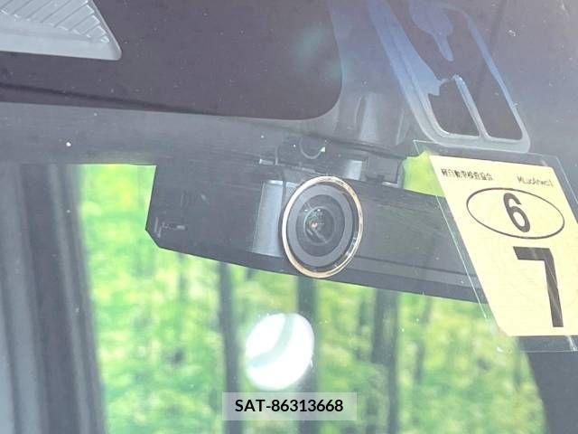 Honda N BOX CUSTOM 2019-12 345329-5
