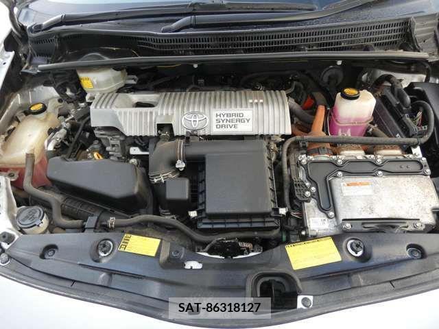 Toyota PRIUS 2012-10 322033-15