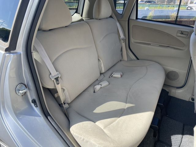 Mitsubishi COLT 2009-11 18142-17