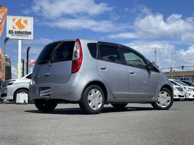 Mitsubishi COLT 2009-11 18142-1