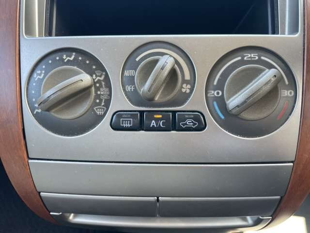 Mitsubishi COLT 2009-11 18142-10