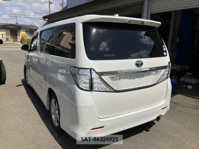 Toyota VELLFIRE 2011-06 232905-2
