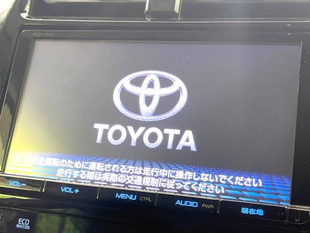 Toyota PRIUS 2017-10 12793-2