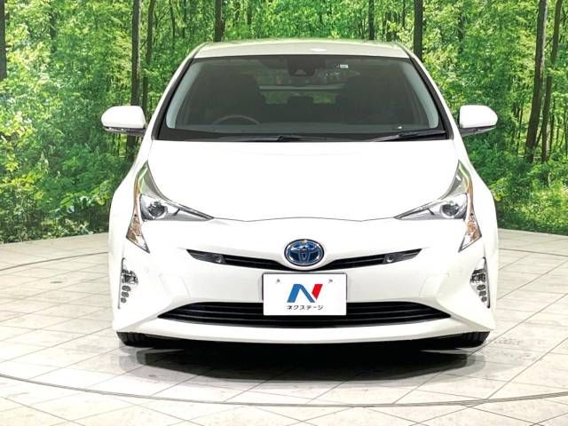Toyota PRIUS 2017-10 12793-14