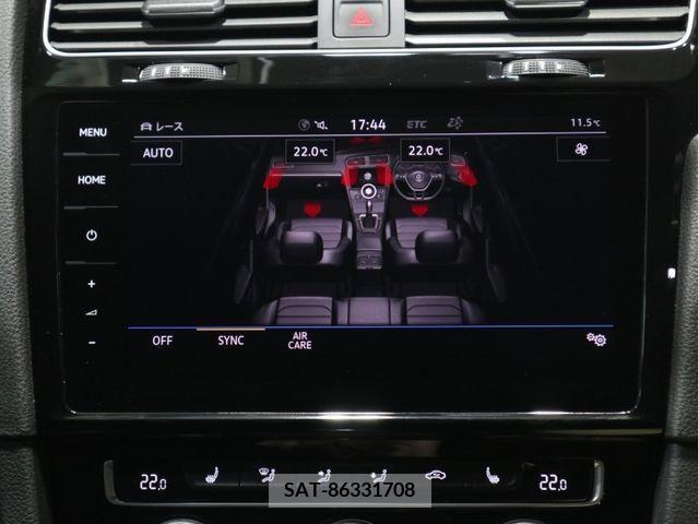 VolksWagen GOLF R VARIANT 2019-04 374173-15