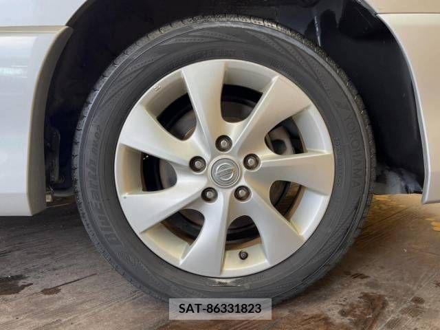 Nissan SERENA 2012-08 367769-13