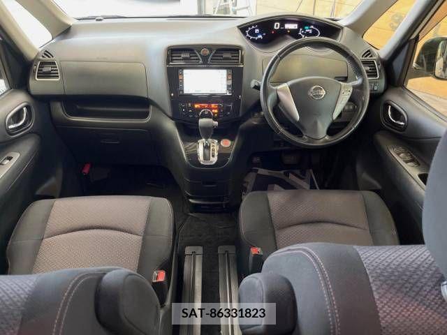 Nissan SERENA 2012-08 367769-1