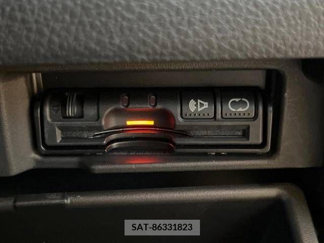 Nissan SERENA 2012-08 367769-6