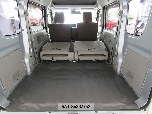 Suzuki EVERY 2016-02 301679-21