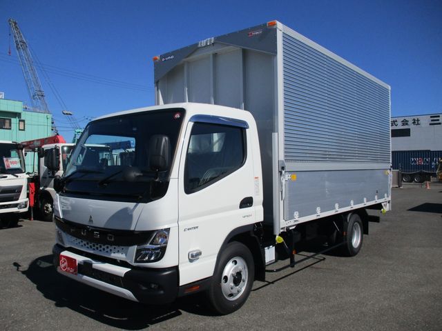 Mitsubishi CANTER 2023-10 13642-9