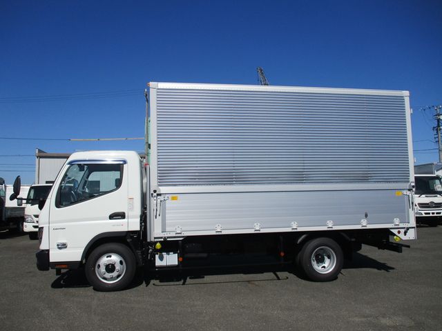 Mitsubishi CANTER 2023-10 13642-22