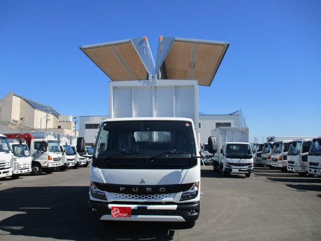 Mitsubishi CANTER 2023-10 13642-2