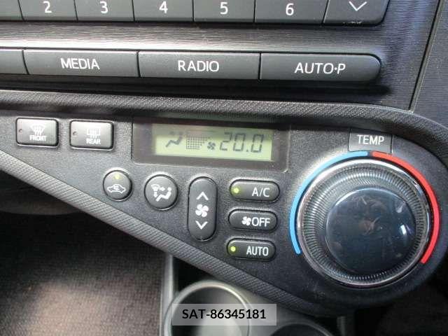 Toyota AQUA 2014-02 356341-13