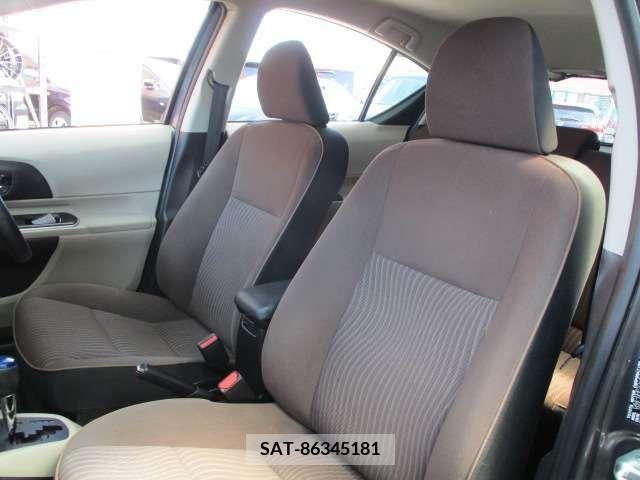 Toyota AQUA 2014-02 356341-9