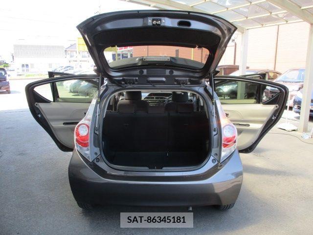 Toyota AQUA 2014-02 356341-23