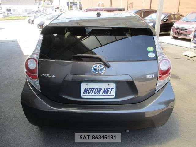 Toyota AQUA 2014-02 356341-6