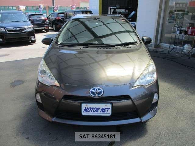 Toyota AQUA 2014-02 356341-5