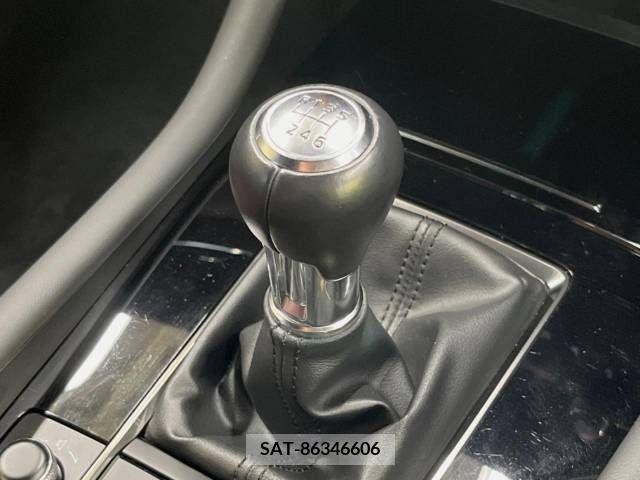 Mazda MAZDA3 2021-02 342831-2