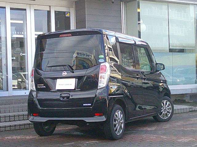 Nissan DAYZ ROOX 2017-02 193231-1