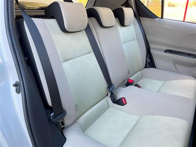 Toyota AQUA 2012-10 13207-4