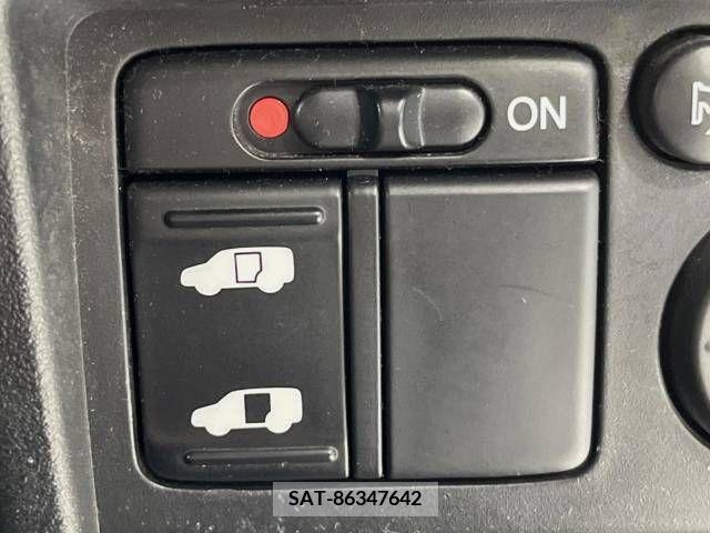 Honda FREED 2009-10 270426-5