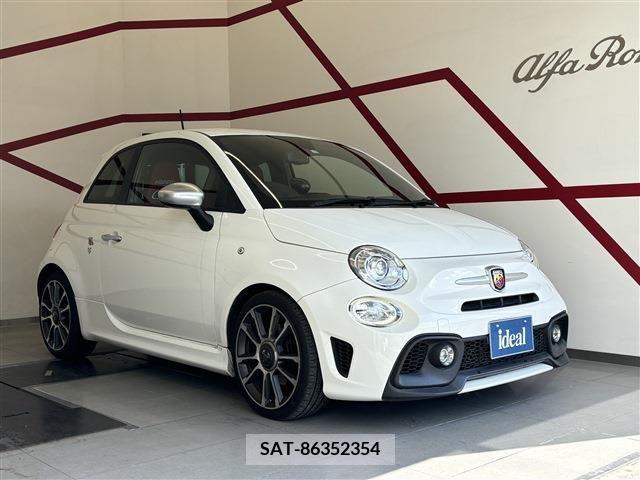 Abarth 595 2017-03 271478-2