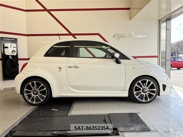 Abarth 595 2017-03 271478-3