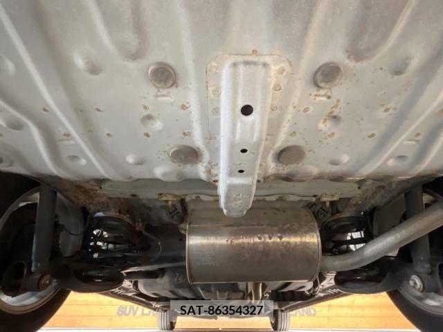 Toyota VOXY 2004-08 289188-19