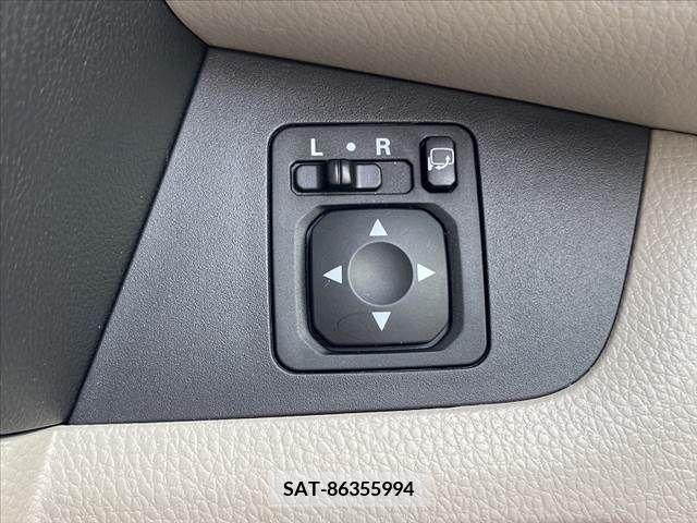 Nissan ROOX 2017-06 323846-24