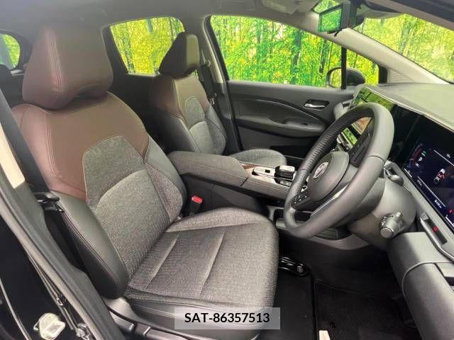 Nissan AURA 2023-06 204521-8