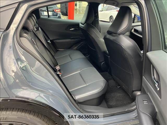 Toyota PRIUS 2023-05 215896-5