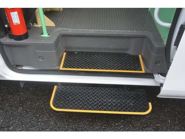 Nissan CARAVAN VAN 2020-06 19559-13