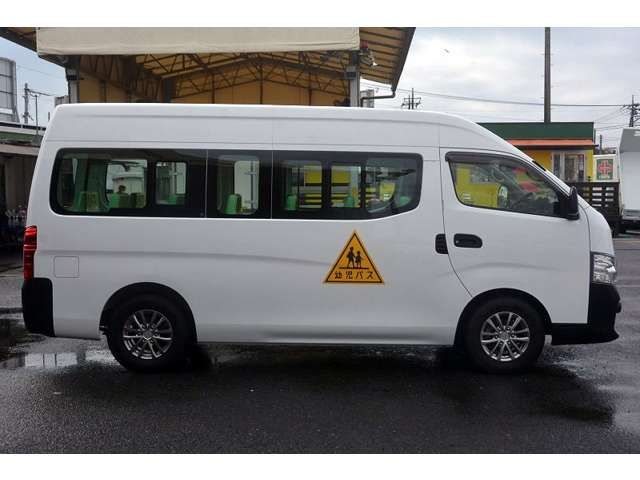 Nissan CARAVAN VAN 2020-06 19559-4