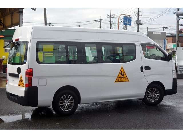 Nissan CARAVAN VAN 2020-06 19559-7