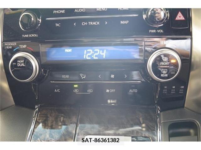 Toyota ALPHARD 2022-03 299542-12