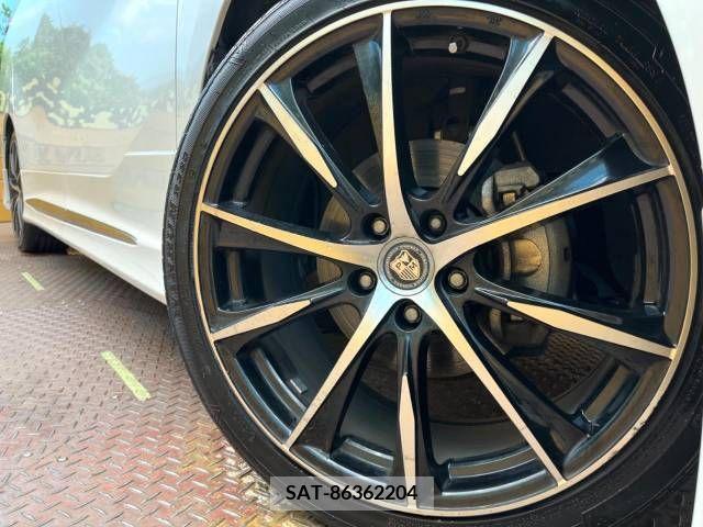 Toyota ALPHARD 2020-07 341443-13