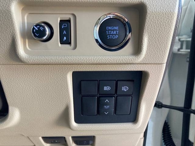 Toyota PRADO 2022-09 13777-15