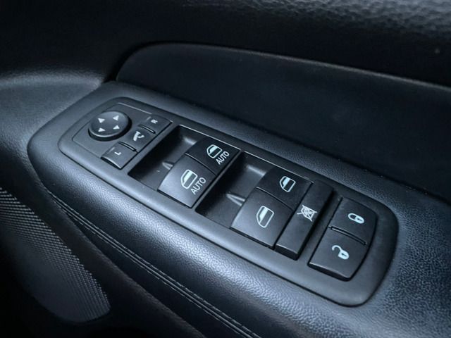 Jeep GRAND CHEROKEE 2012-06 5381-19